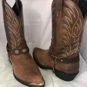 Men’s Boots Laredo A+  condition. Brown. 11 1/2W.